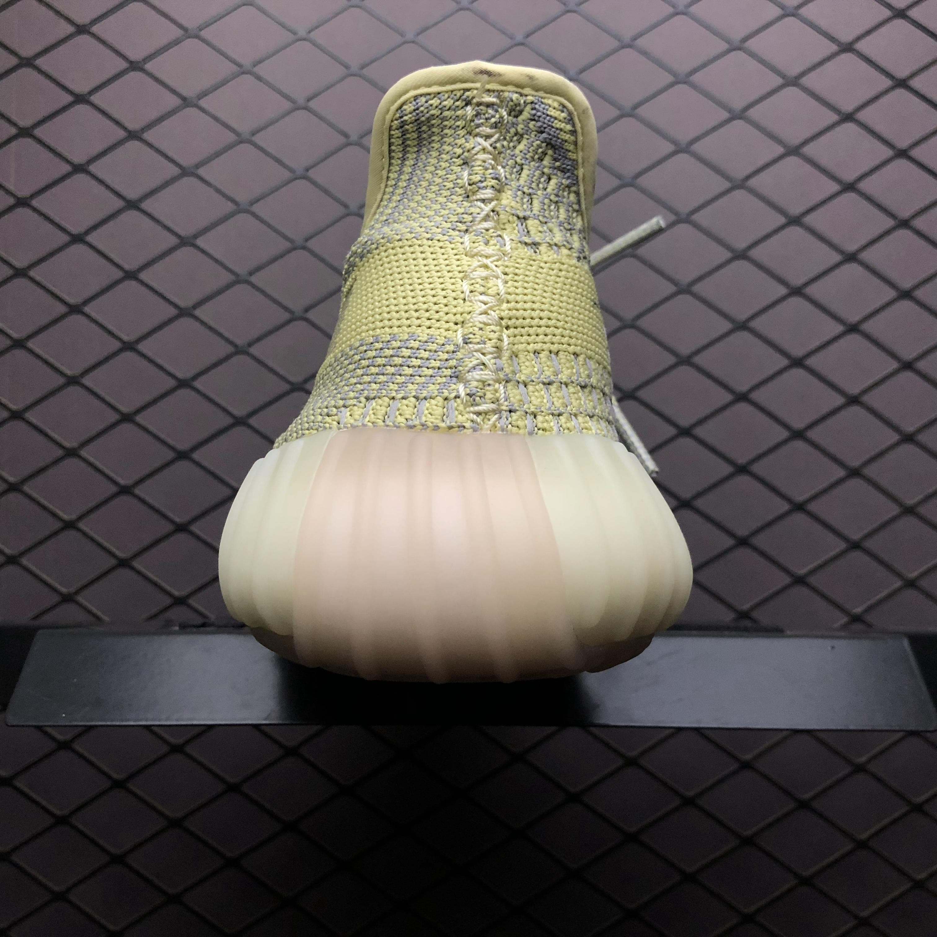 YupooPA Shoes: Premium Yeezy Yupoo Sneakers image 2