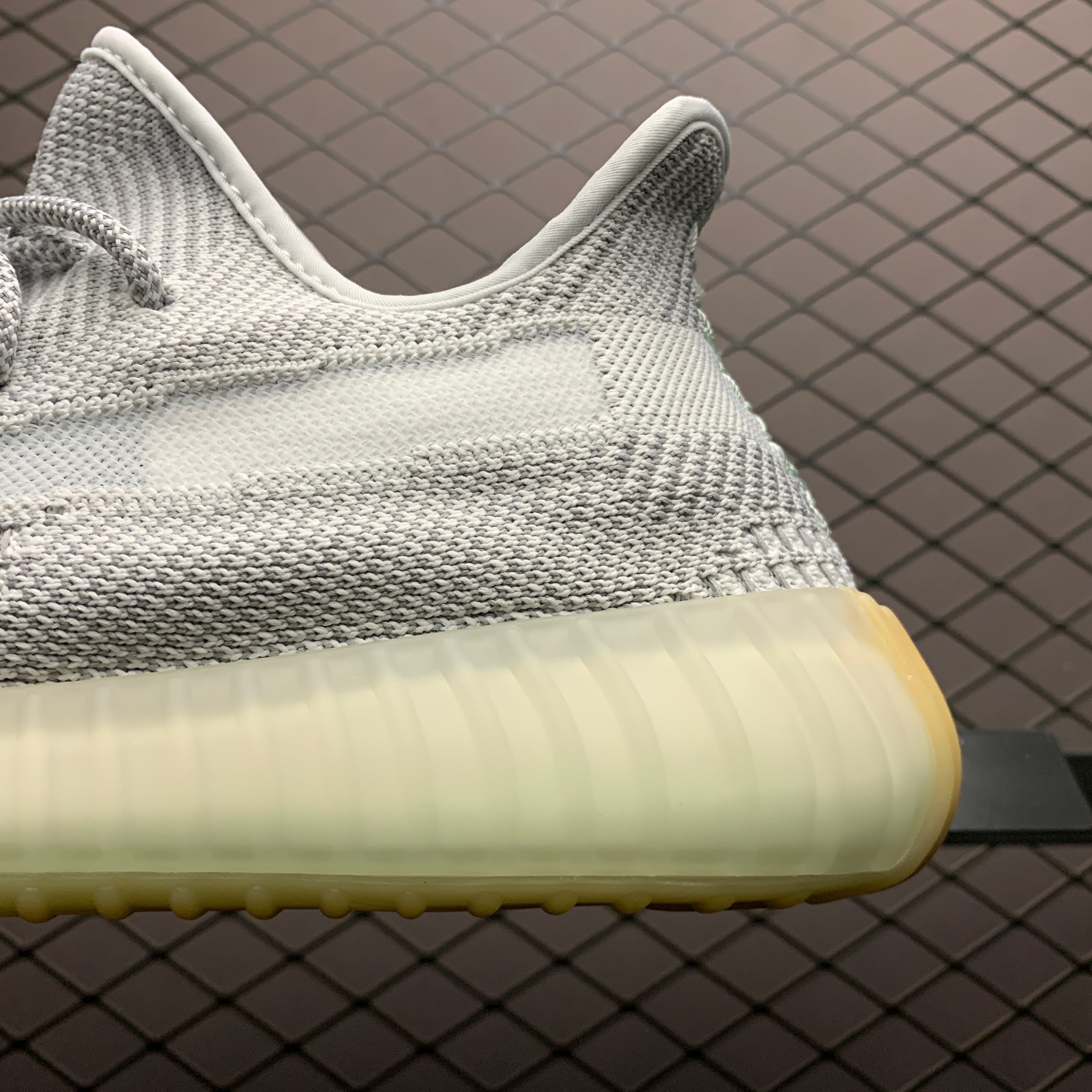 YupooPA Shoes: Premium Yeezy Yupoo Sneakers image 4