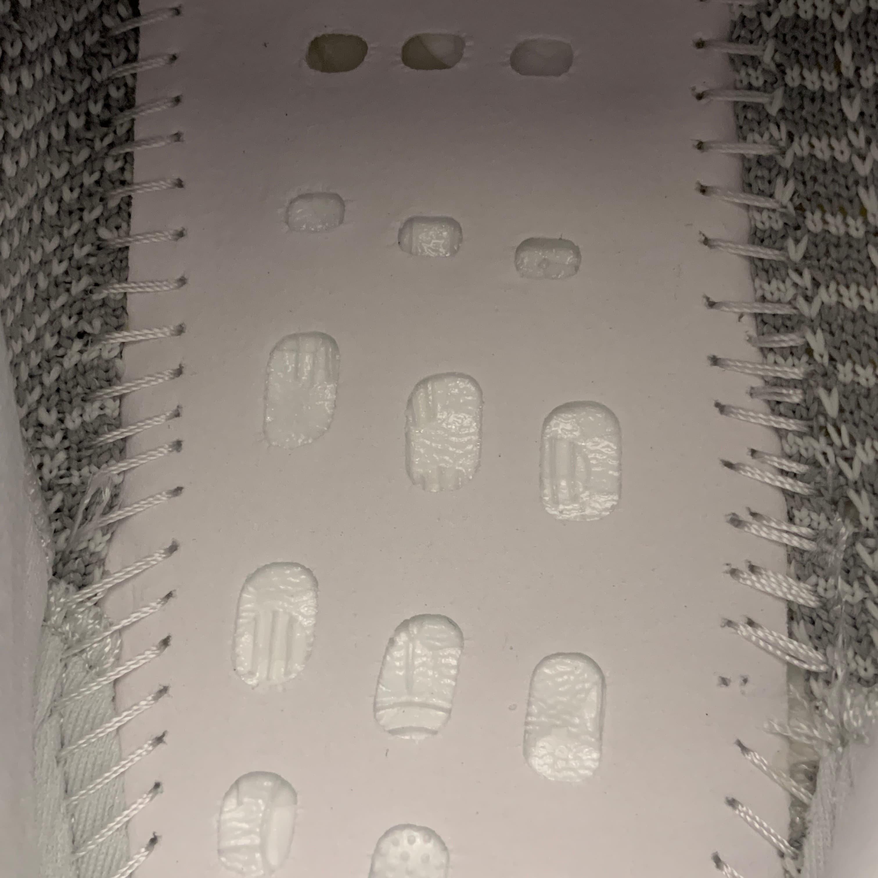 YupooPA Shoes: Premium Yeezy Yupoo Sneakers image 9