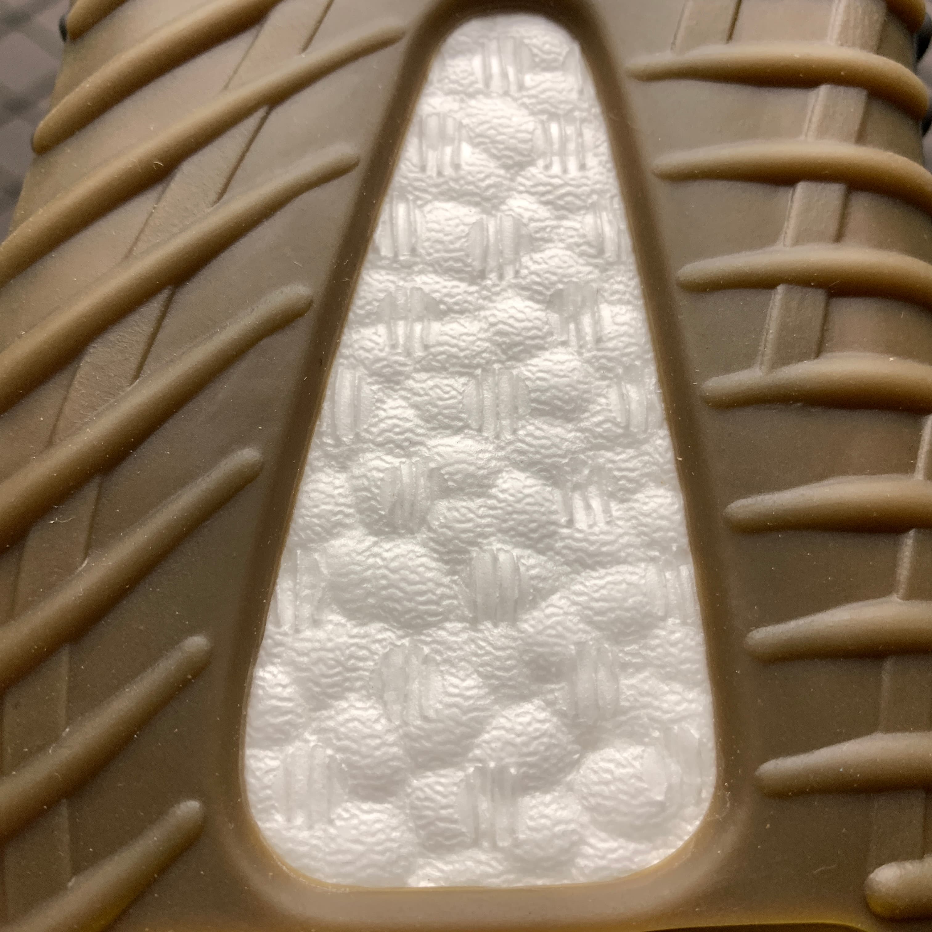 YupooPA Shoes: Premium Yeezy Yupoo Sneakers image 13