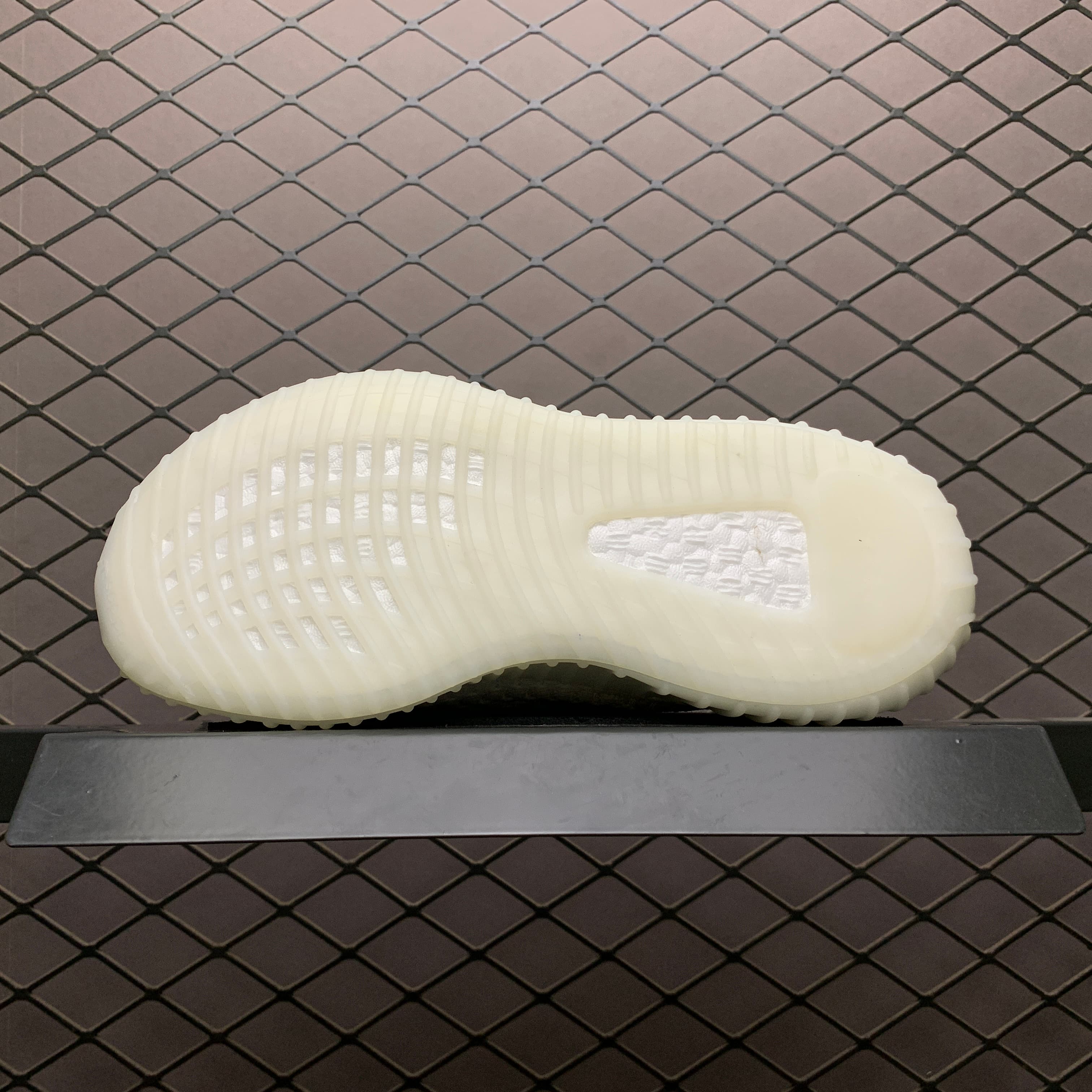 YupooPA Shoes: Premium Yeezy Yupoo Sneakers image 5