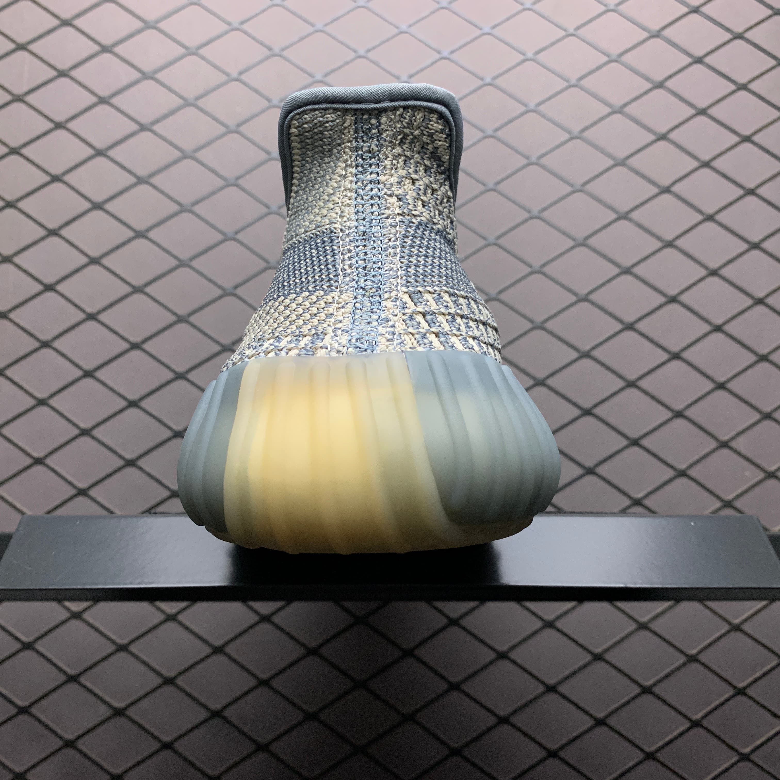 YupooPA Shoes: Premium Yeezy Yupoo Sneakers image 2