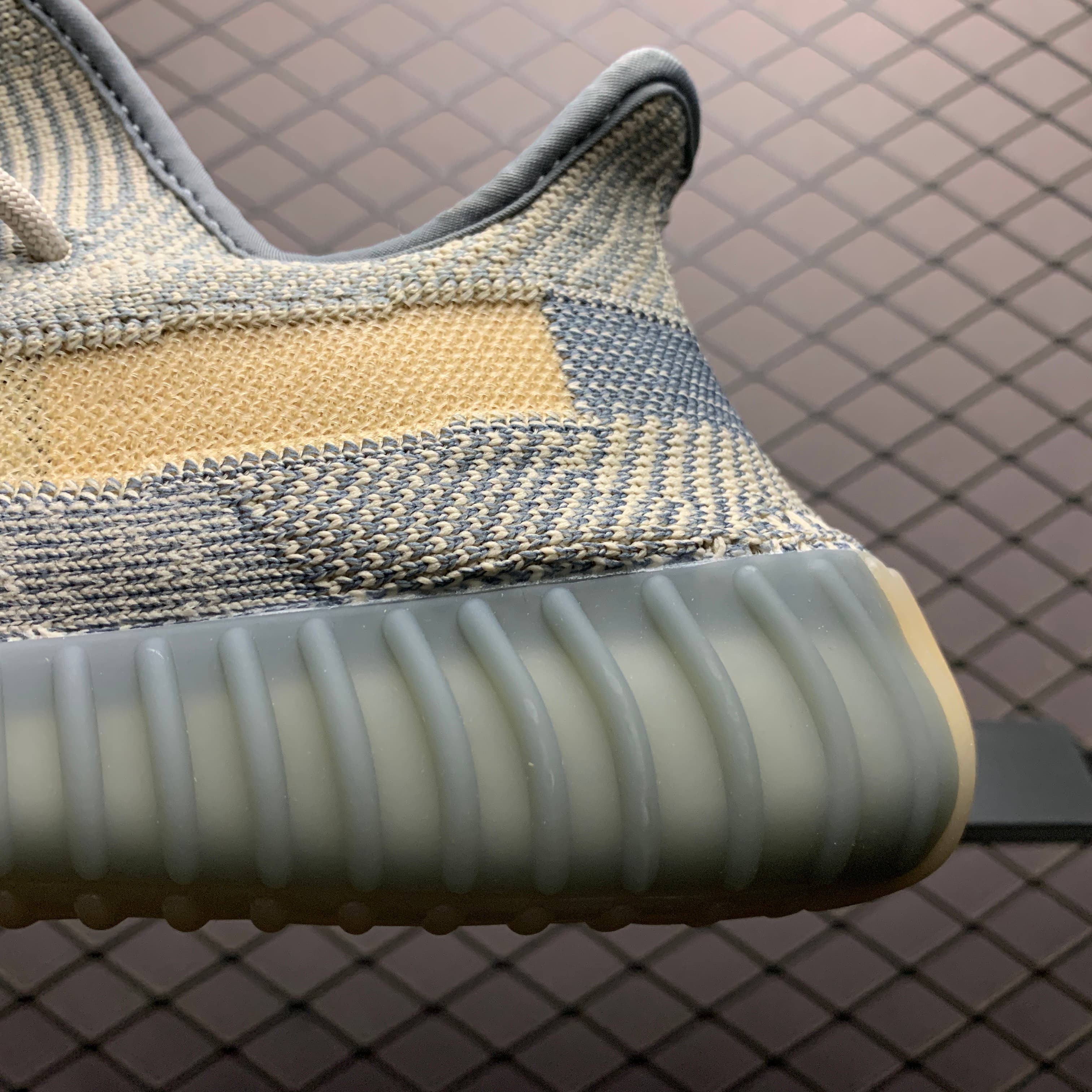 YupooPA Shoes: Premium Yeezy Yupoo Sneakers image 4