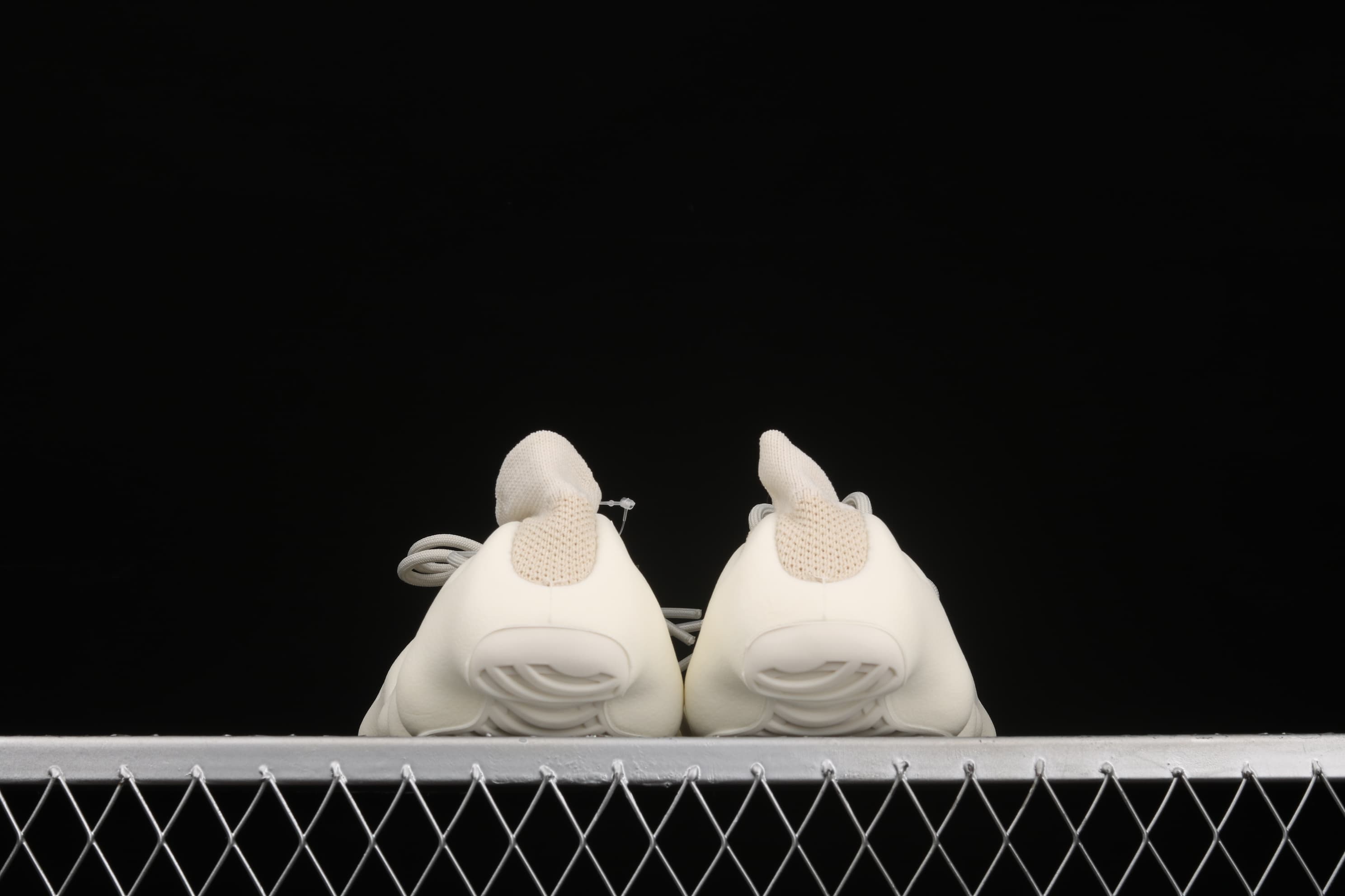 YupooPA Shoes: Premium Yeezy Yupoo Sneakers image 5