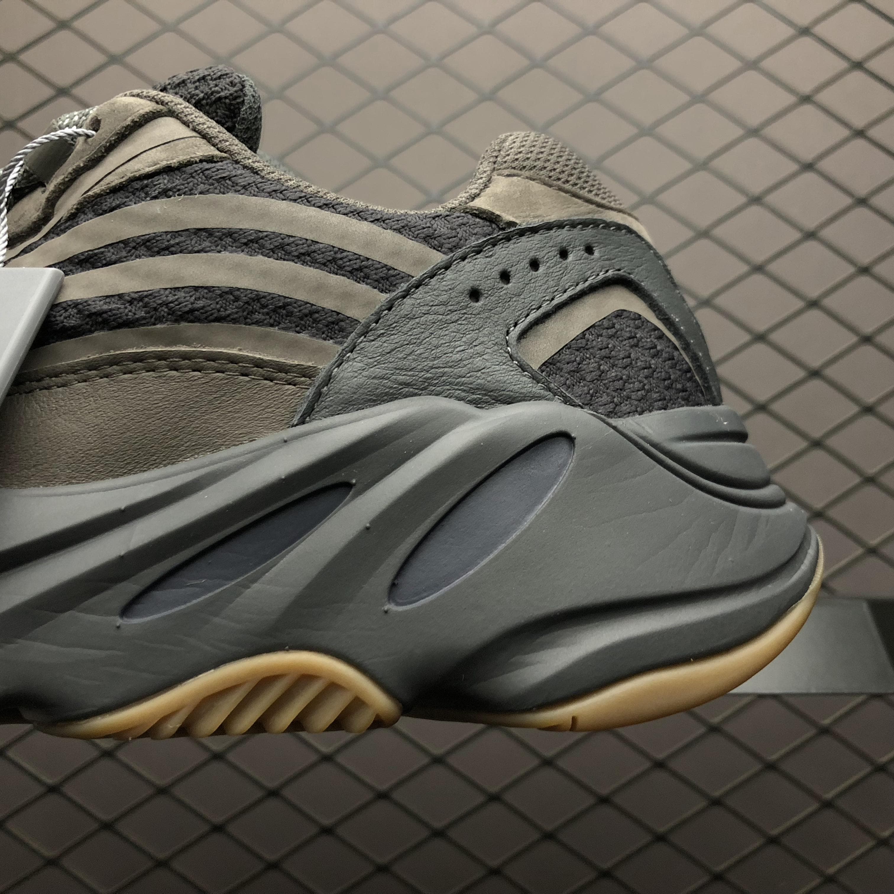 YupooPA Shoes: Premium Yeezy Yupoo Sneakers image 4