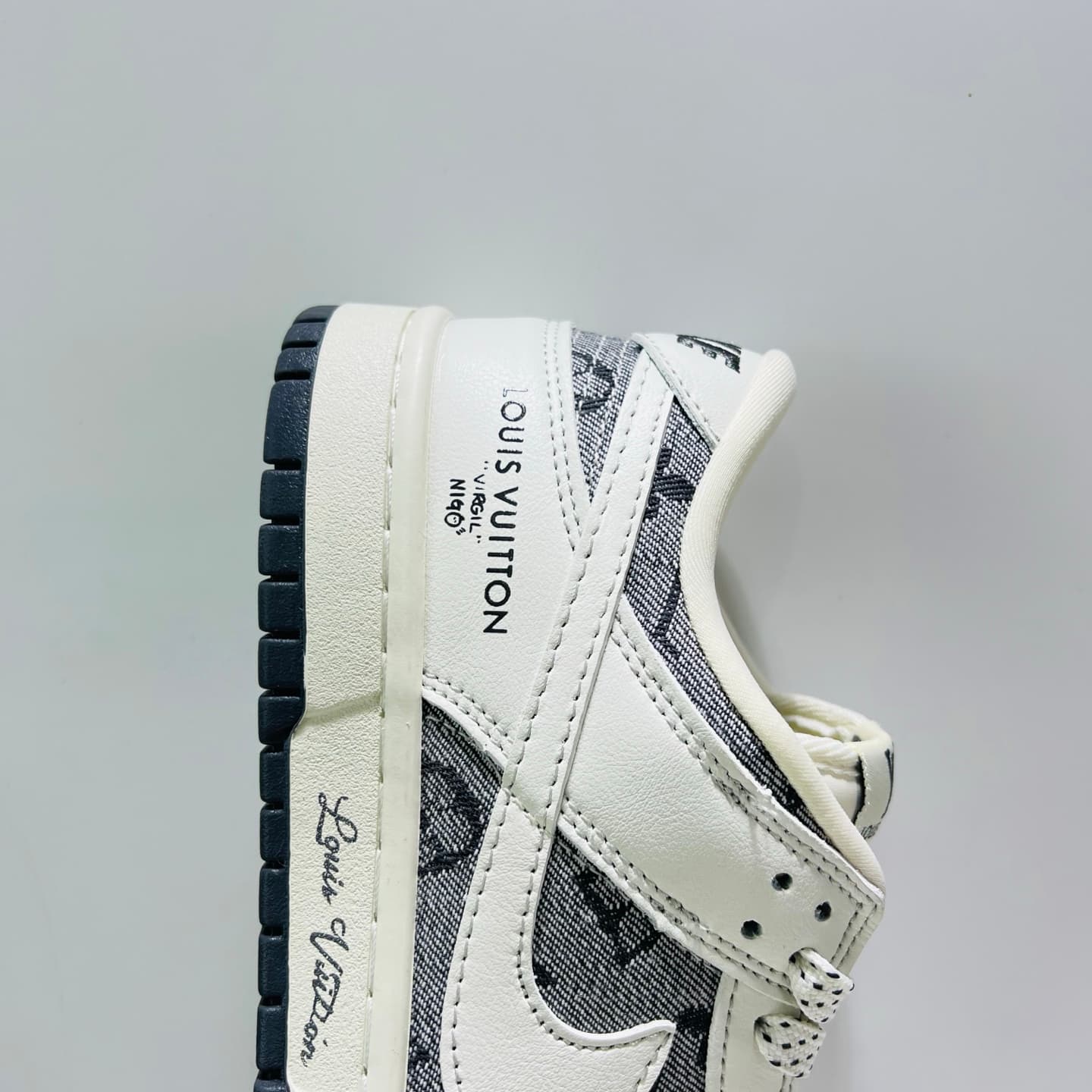 YupooPA shoes: Custom Nike SB Dunk Low × LV Grey Embroidered-Yupoo Rep image 4