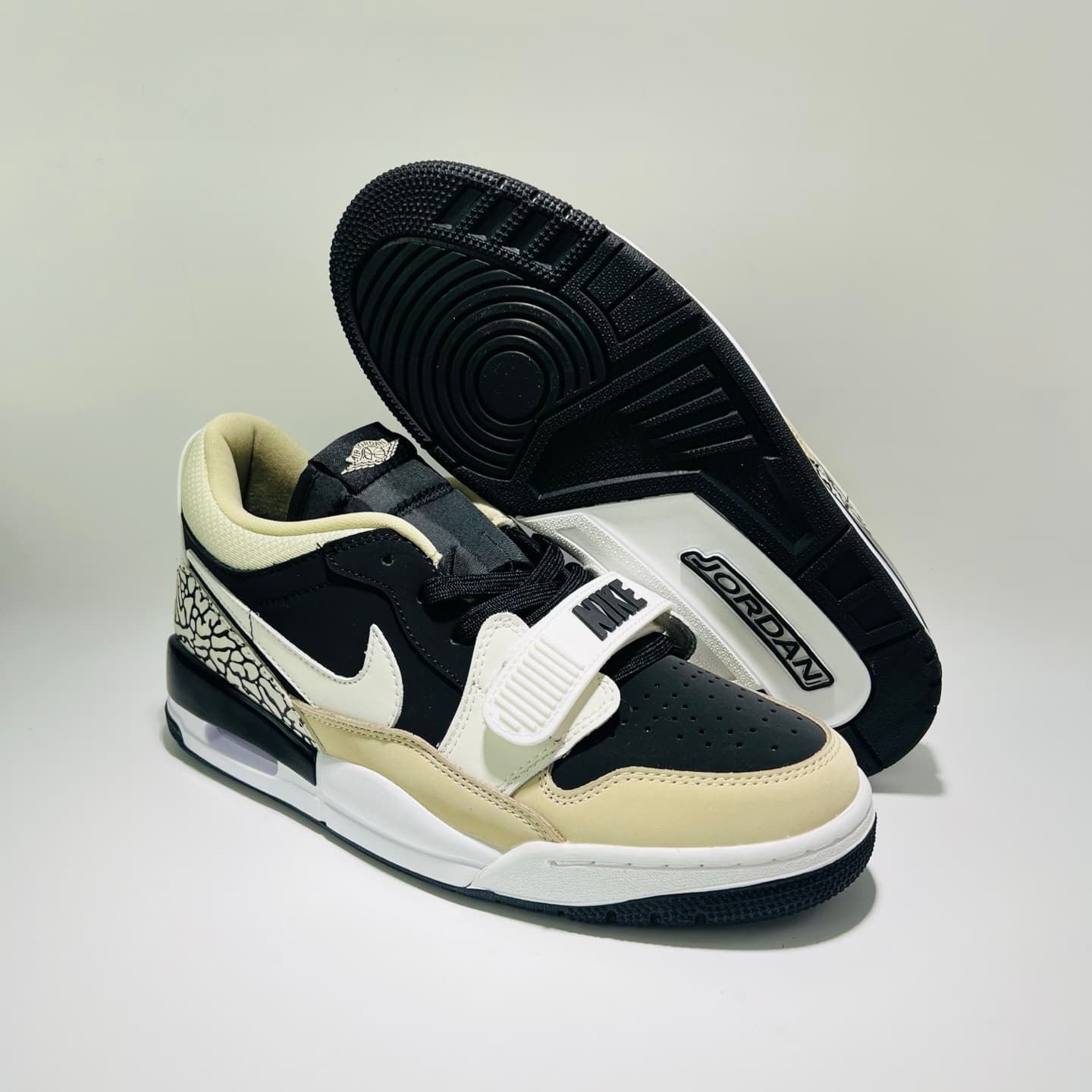 Jordan Legacy 312 Low Retro Basketball Shoes image 3
