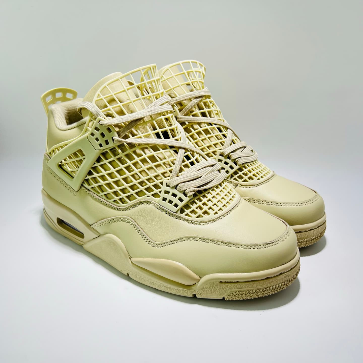 Air Jordan 4 Retro "Rattan" – Women's Mid-Top Basketball Sneakers image 1
