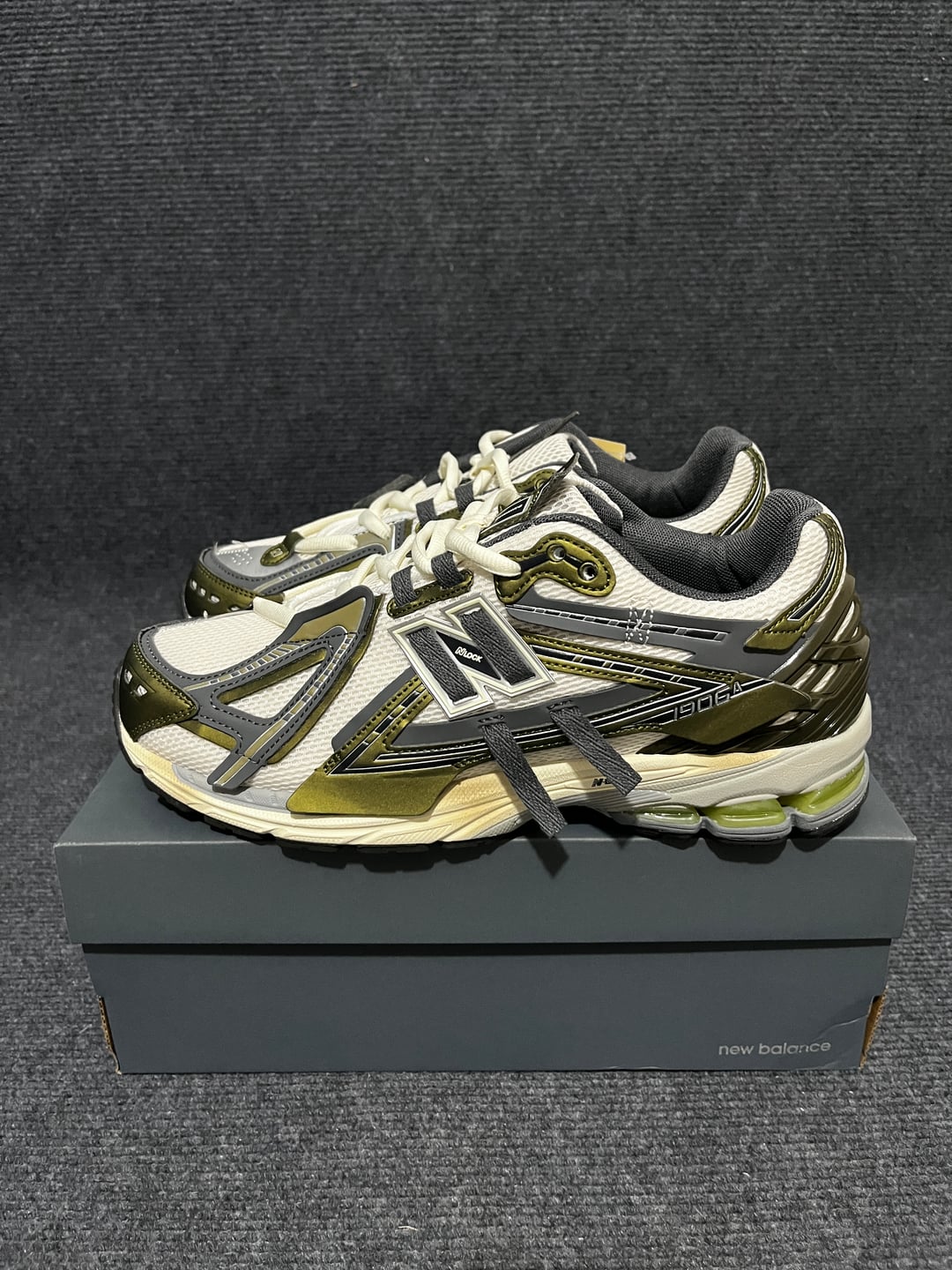 New Balance Running Shoes Yupoo Nb Sneakers 1906A image 1