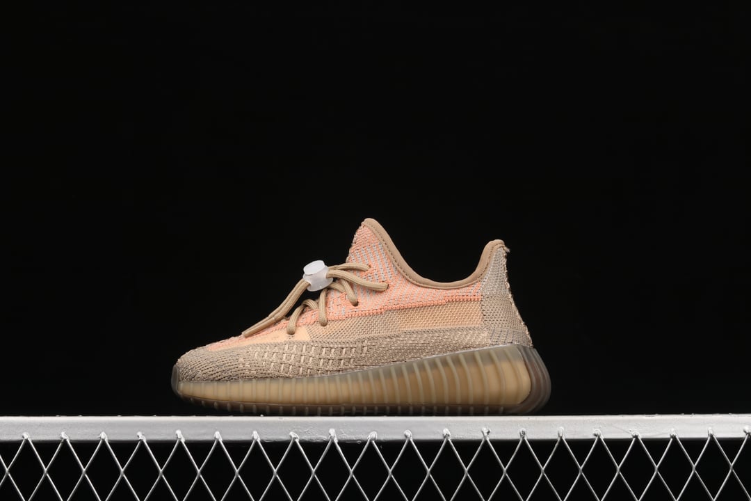 Yupoo Shoes: Premium Yeezy Yupoo Sneakers image 1