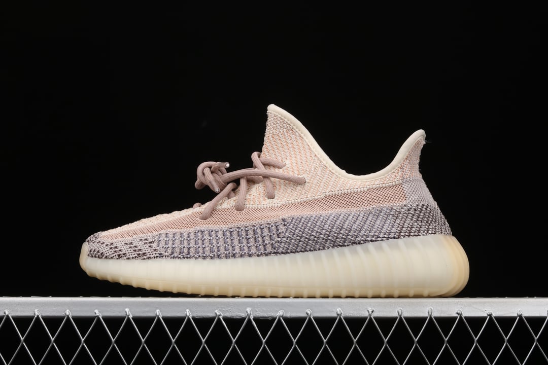Yupoo Shoes: Premium Yeezy Yupoo Sneakers image 1