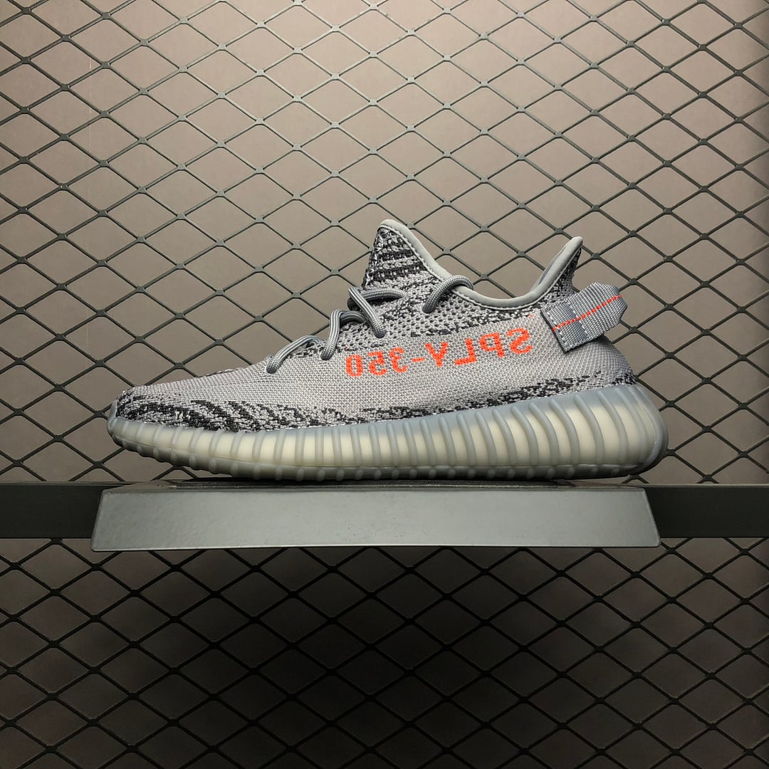 Yupoo Shoes: Premium Yeezy Yupoo Sneakers image 1