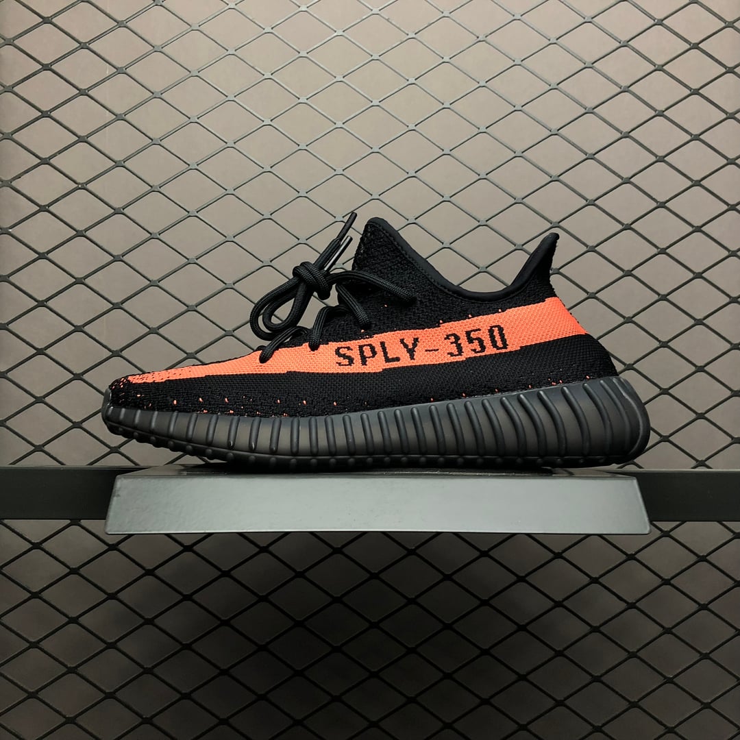 Yupoo Shoes: Premium Yeezy Yupoo Sneakers image 1