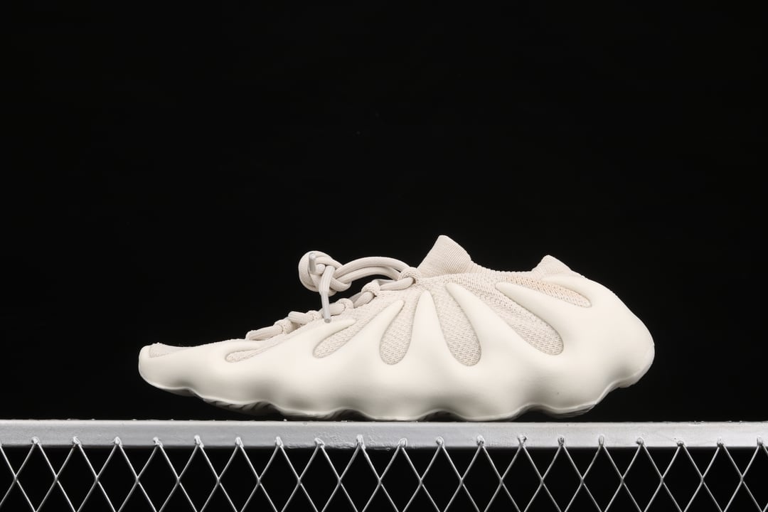 Yupoo Shoes: Premium Yeezy Yupoo Sneakers image 1
