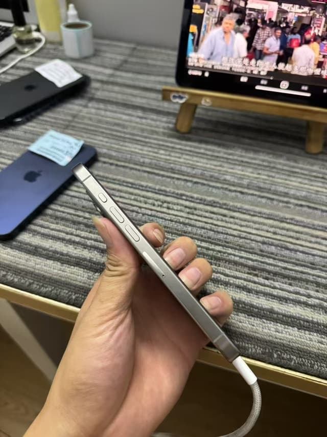 Apple/Android Devices - iPhone 15 Pro 512G, Dropship/Wholesale | Yupoo Rep Electronics image 3