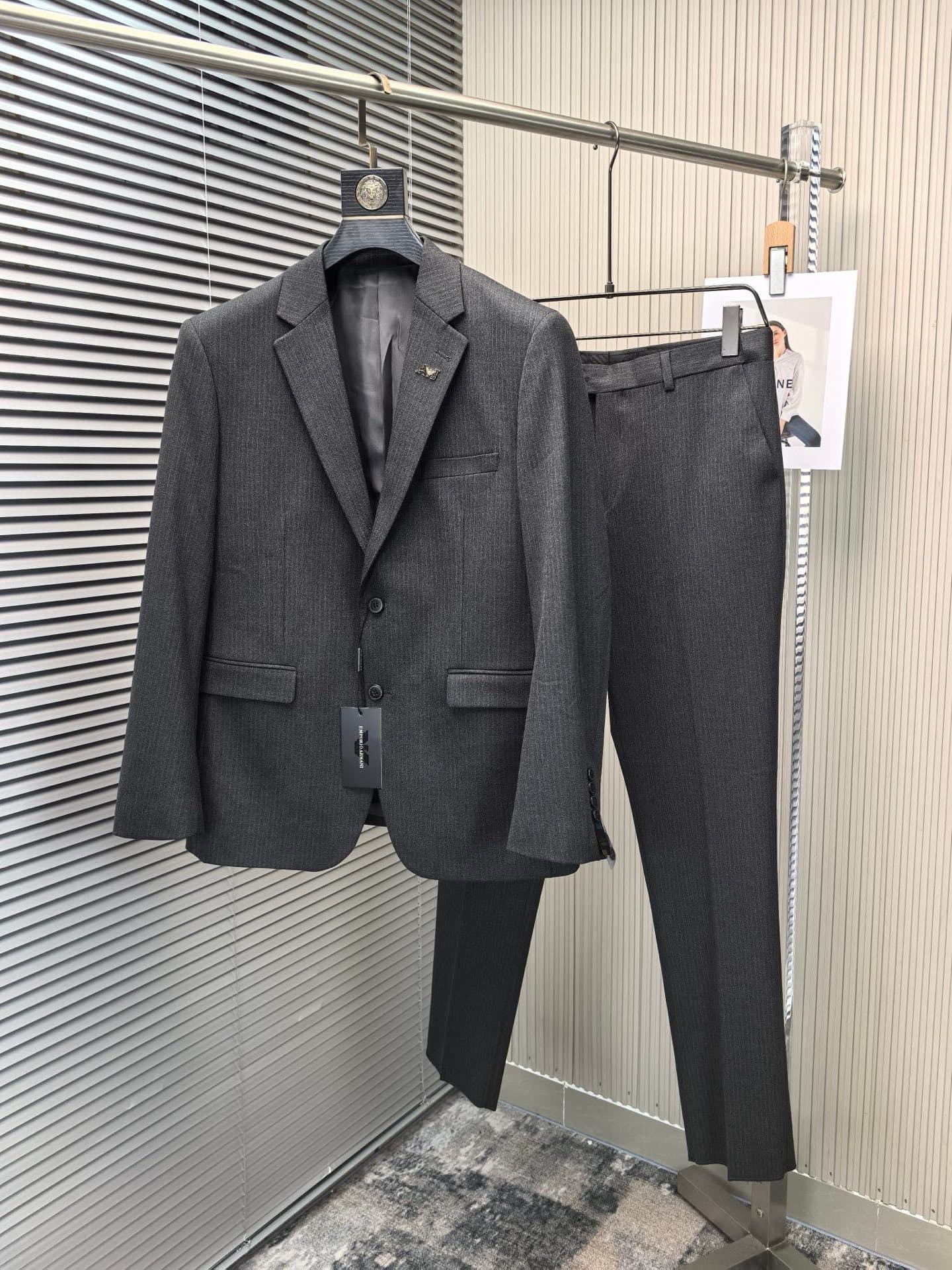 Armani Suit 2025 | Wedding Business Set rep clothing | Yupoo image 1