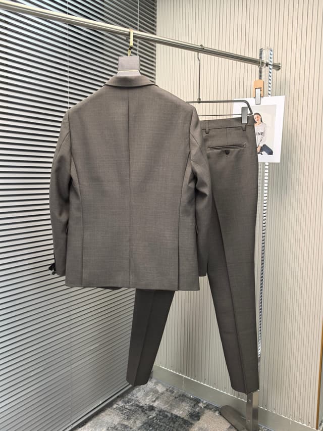 BC Rep Suit 2025 | Wedding Business Set dupe clothes | Yupoo image 2
