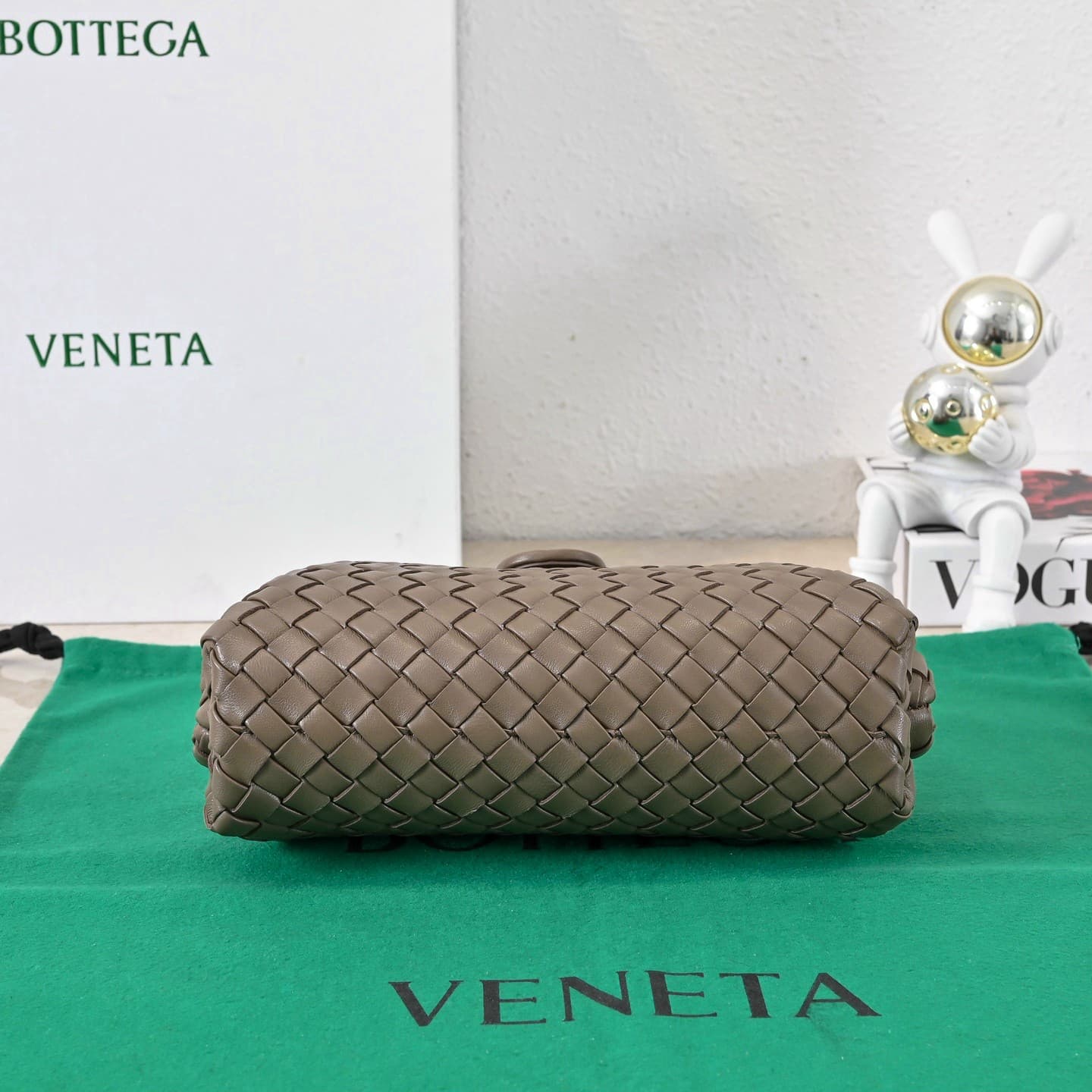 Bottega Veneta Lauren 1980 Small Clutch 4038 27cm Yupoo Album image 8