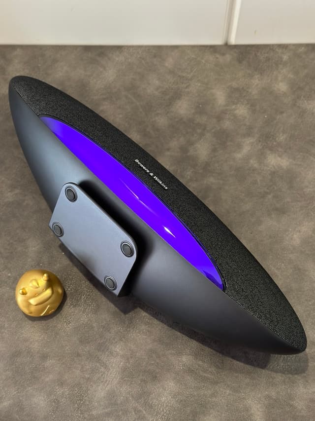 Bowers & Wilkins Zeppelin Speaker Yupoo Replica | Rep Electronics image 6