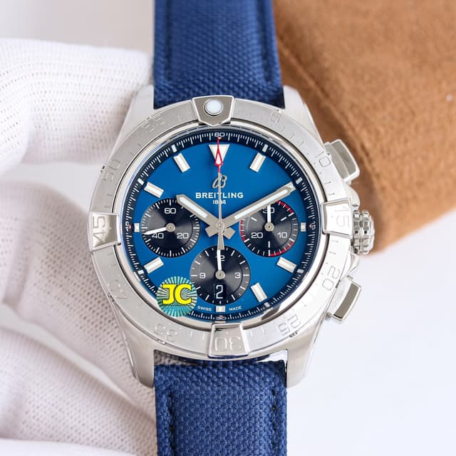 Breitling Avenger Rep | 44mm Dive Watch | Yupoo image 6