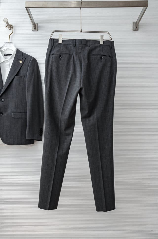 Burberry 2025FW Suit Set - Sold as a Whole Rep clothing | Yupoo image 2