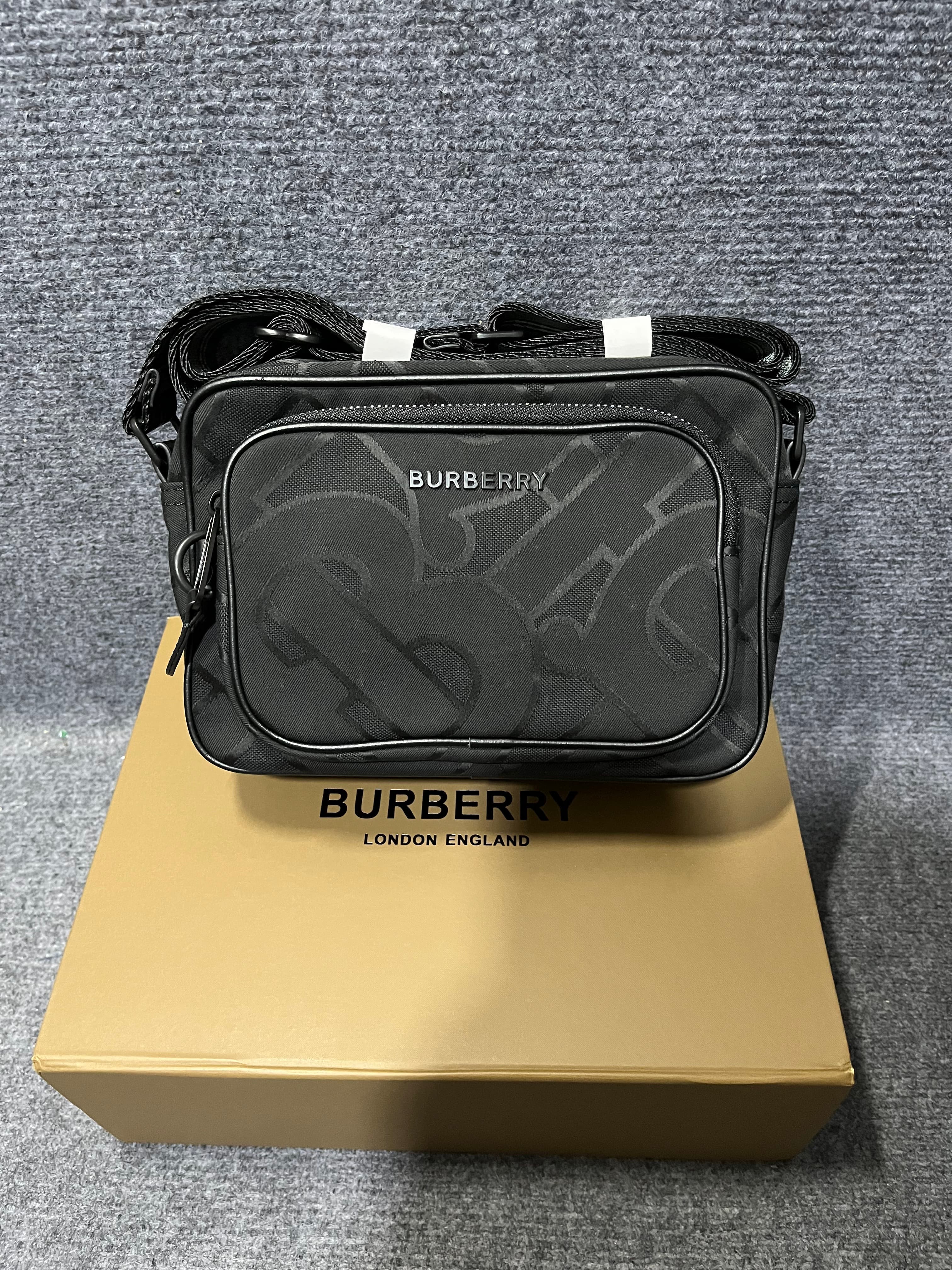 Burberry Rep Men's Canvas Crossbody Bag, Casual Travel Shoulder Bag from YupooPA
