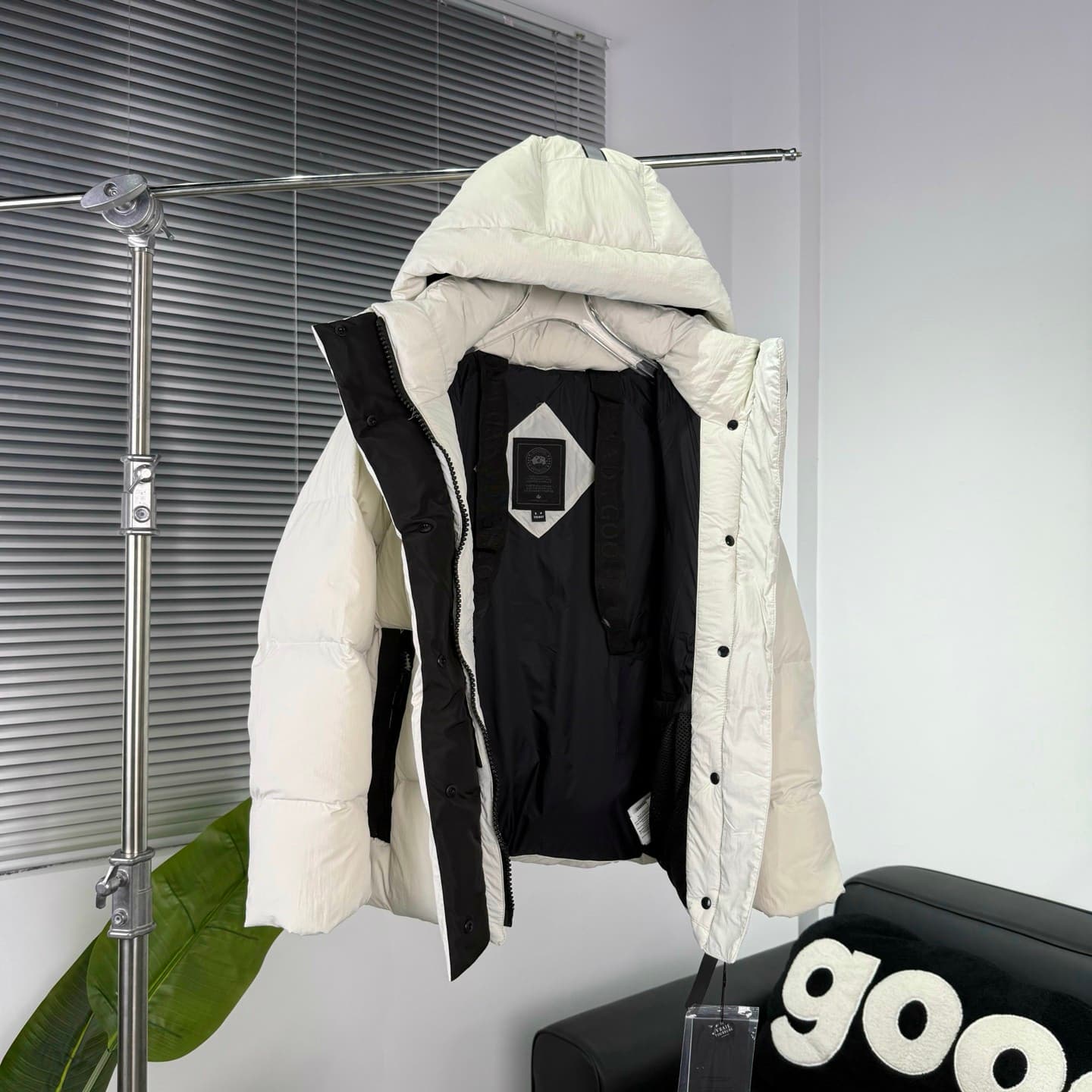 Canada Goose Black Label Short Down Jacket Unisex XS–XXL Multiple Colors Yupoo Album image 7