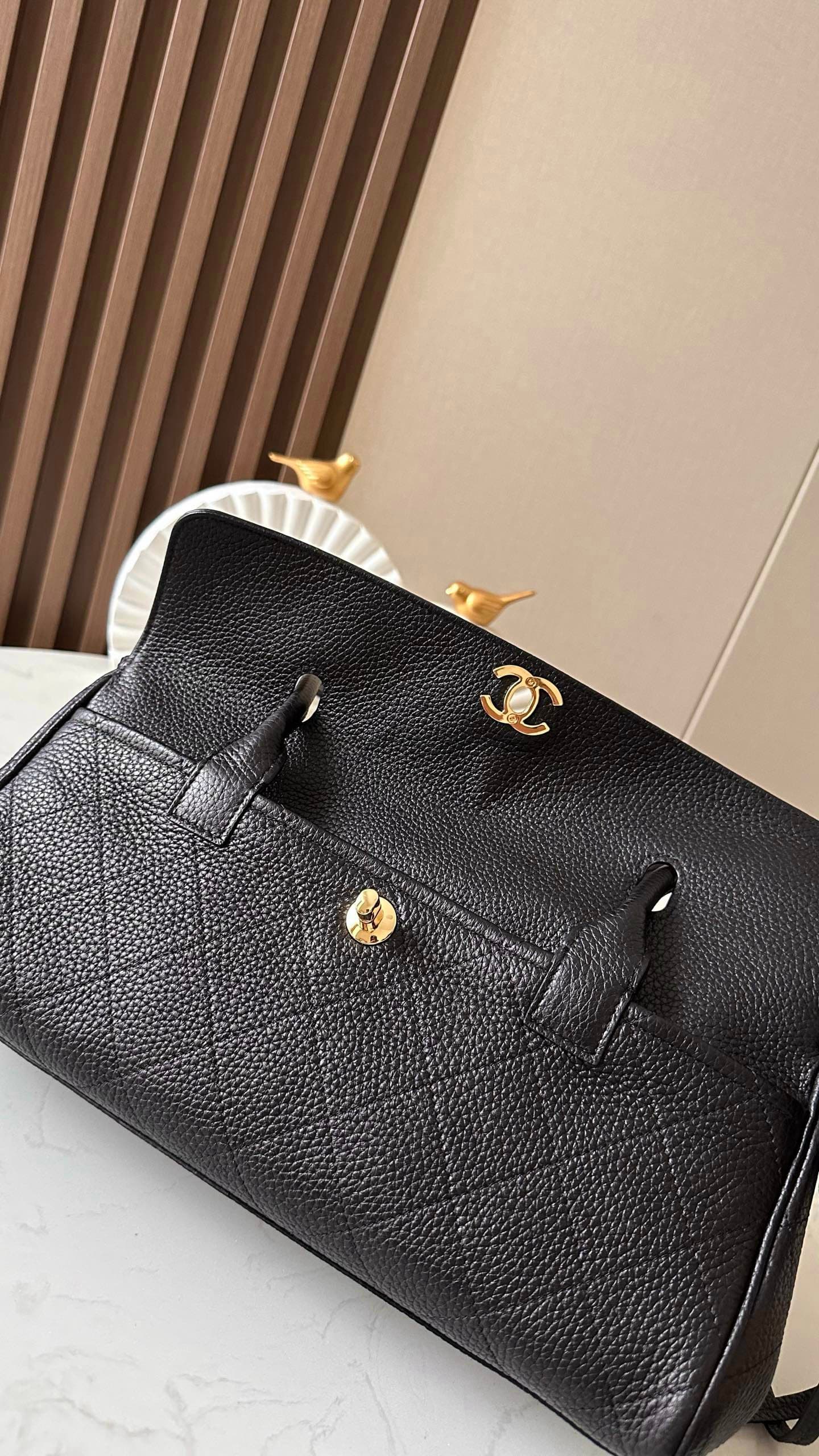 Chanel 26S Black Bowling Bag Rep Bag Yupoo 31cm Quilted Calfskin image 5