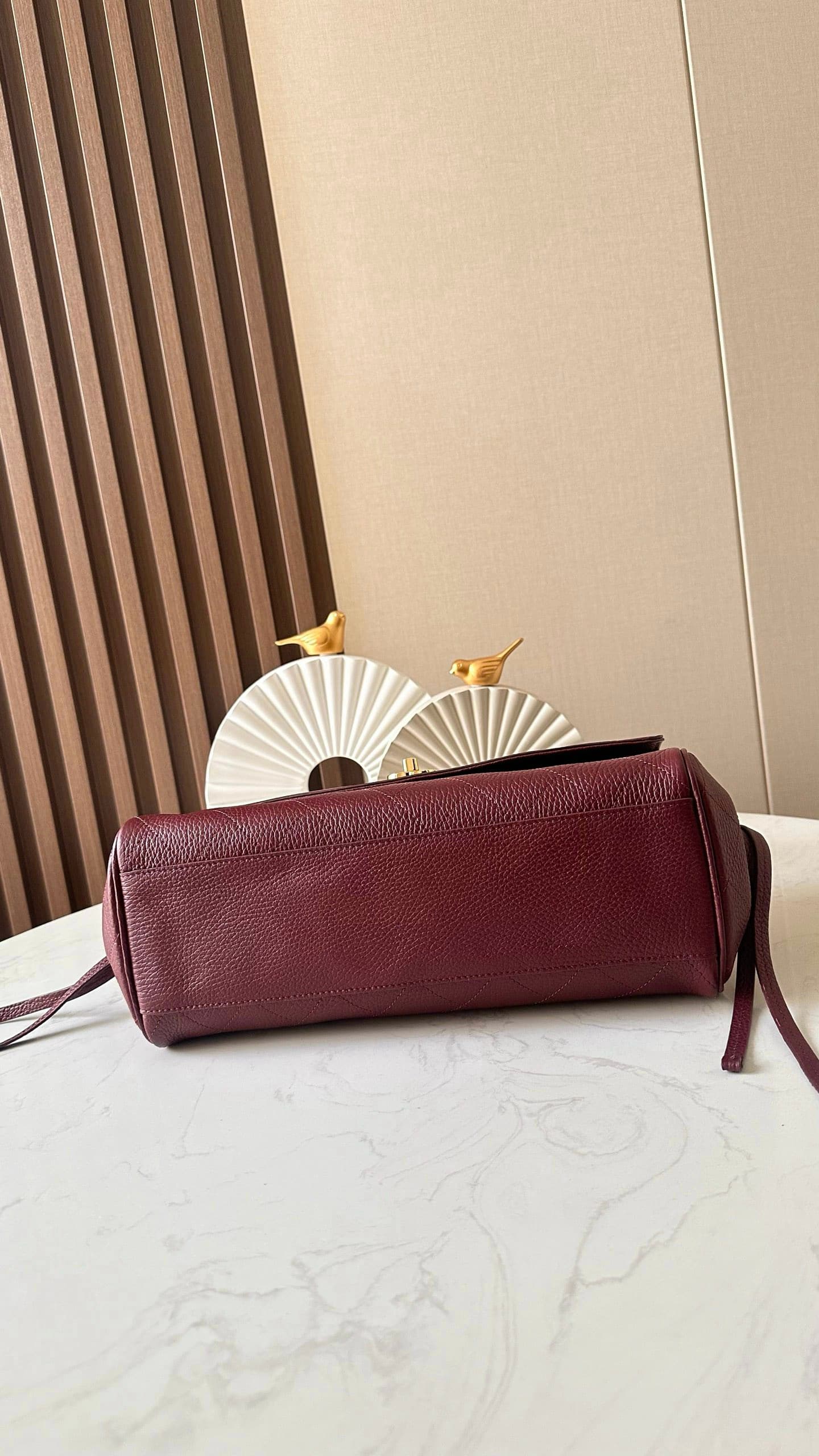 Chanel 26S Burgundy Bowling Bag Rep Bag Yupoo 31cm Grained Calfskin image 3