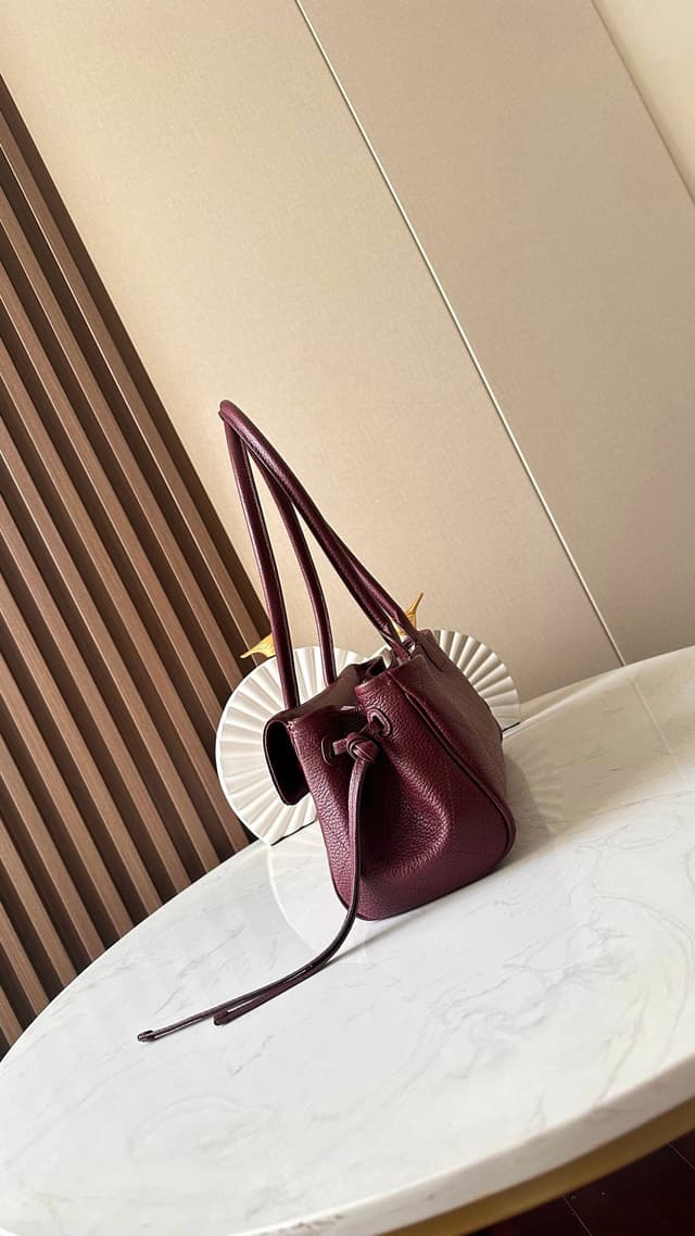 Chanel 26S Burgundy Bowling Bag Rep Bag Yupoo 31cm Grained Calfskin image 6