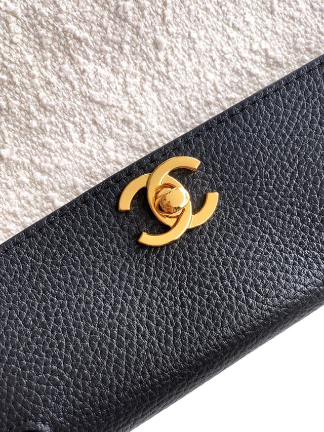 Chanel 26S Patchwork Tote Rep Bag 31cm Black Grained Leather Shearling | Yupoo image 5