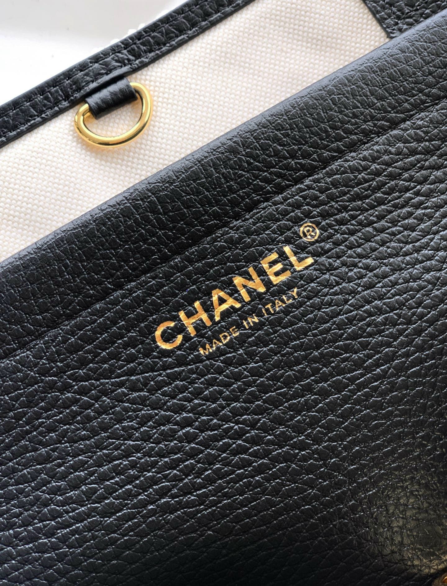 Chanel 26S Patchwork Tote Rep Bag 31cm Black Grained Leather Shearling image 10