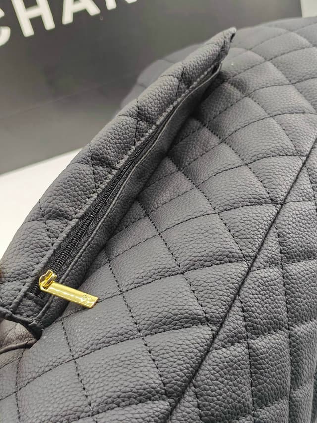 Chanel CF Maxi Airport Bag 46cm | yupoo album | Rep Bags image 9