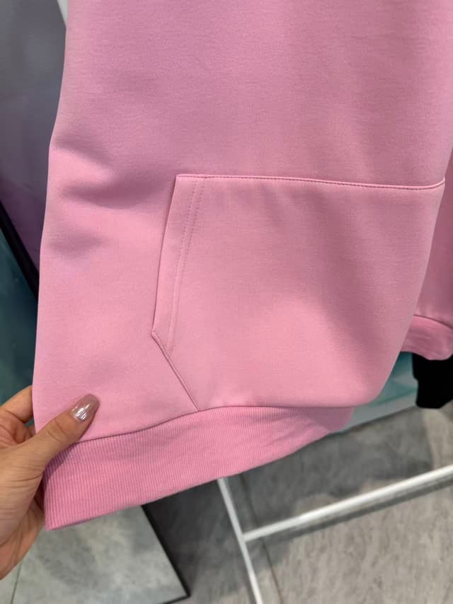 China wholesale of warm Hoodie Clearance sweatshirts sale 4.88$ | Yupoo Rep Clothing image 3