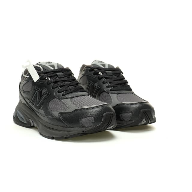 Chinese Phen New Balance Reps | Arch Support Black Sneakers | Yupoo image 6