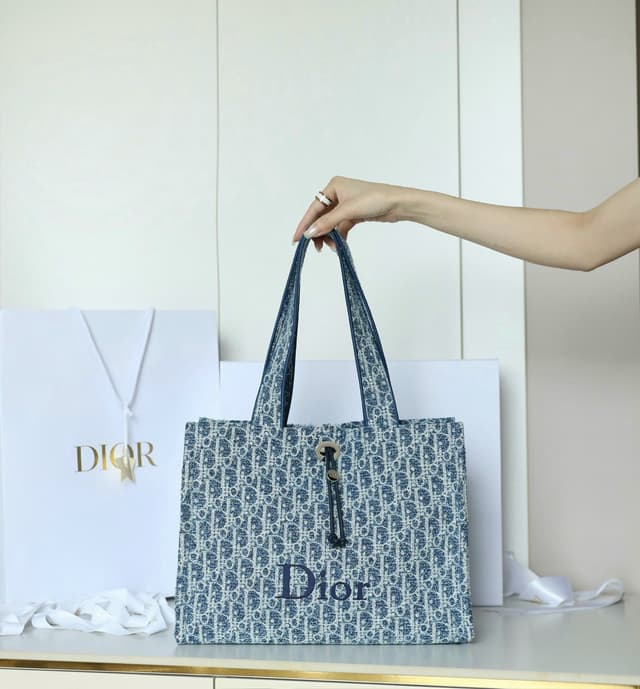 Dior Dioriviera Small Tote Bag Oblique Spongy Fabric 25.5cm | Yupoo Rep Bags image 3