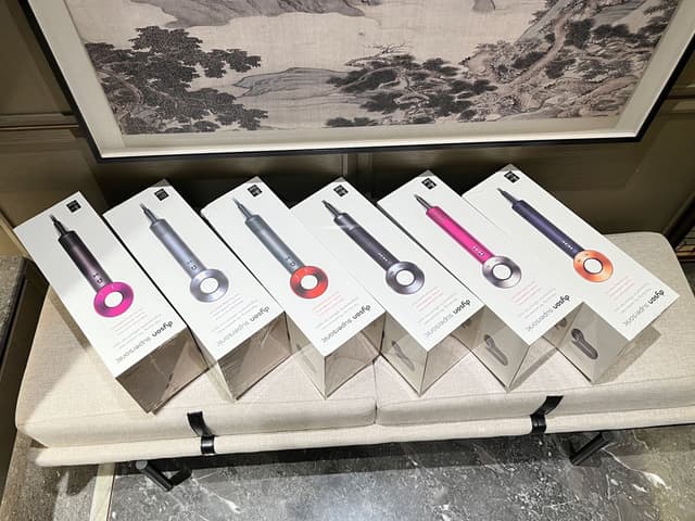 Dyson Hair Dryer Series - Multi-Color, Official Registerable | Yupoo Rep Electronics image 2