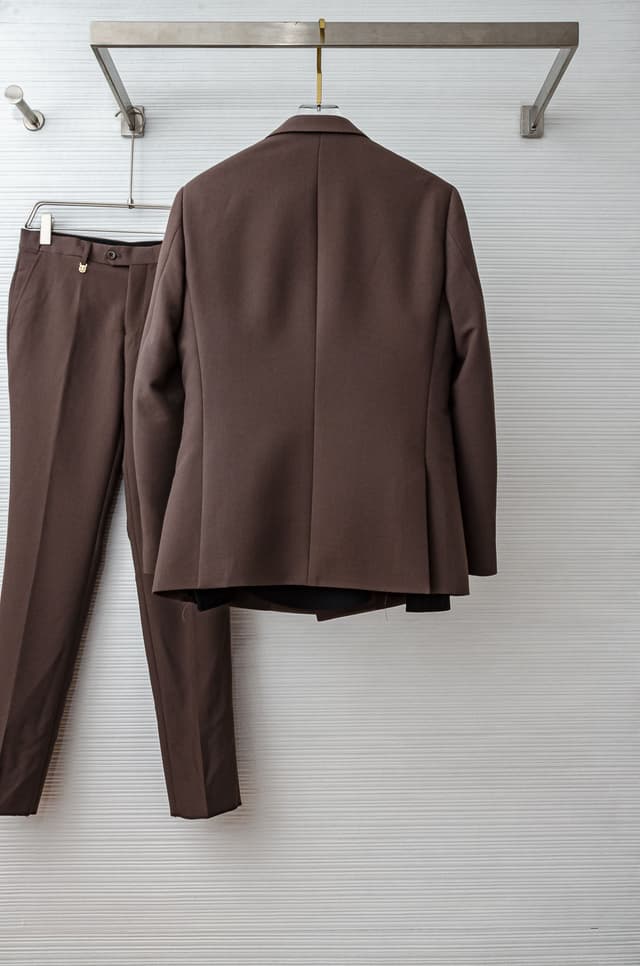 GUCCI 2025FW Suit Set - Sold as a Whole Rep clothing | Yupoo image 2