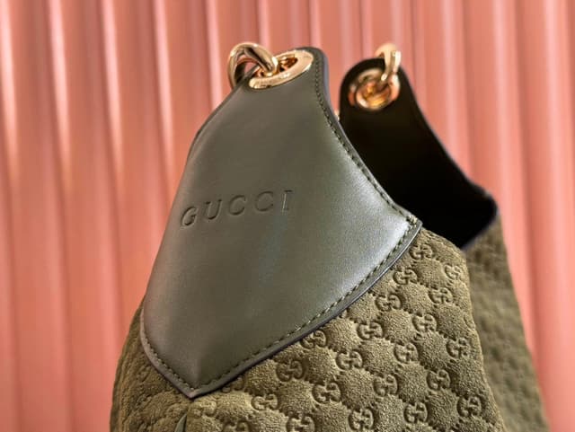 Gucci Body Double Buckle Shoulder Rep Bag – Medium | Yupoo image 3