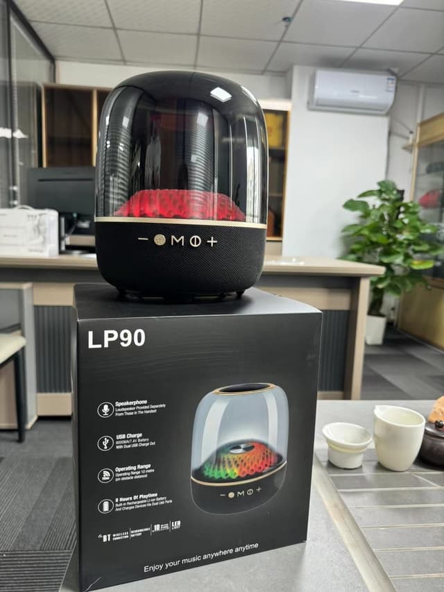 Harman Kardon 4th Gen Crystal Speaker Yupoo Replica | Rep Electronics image 5