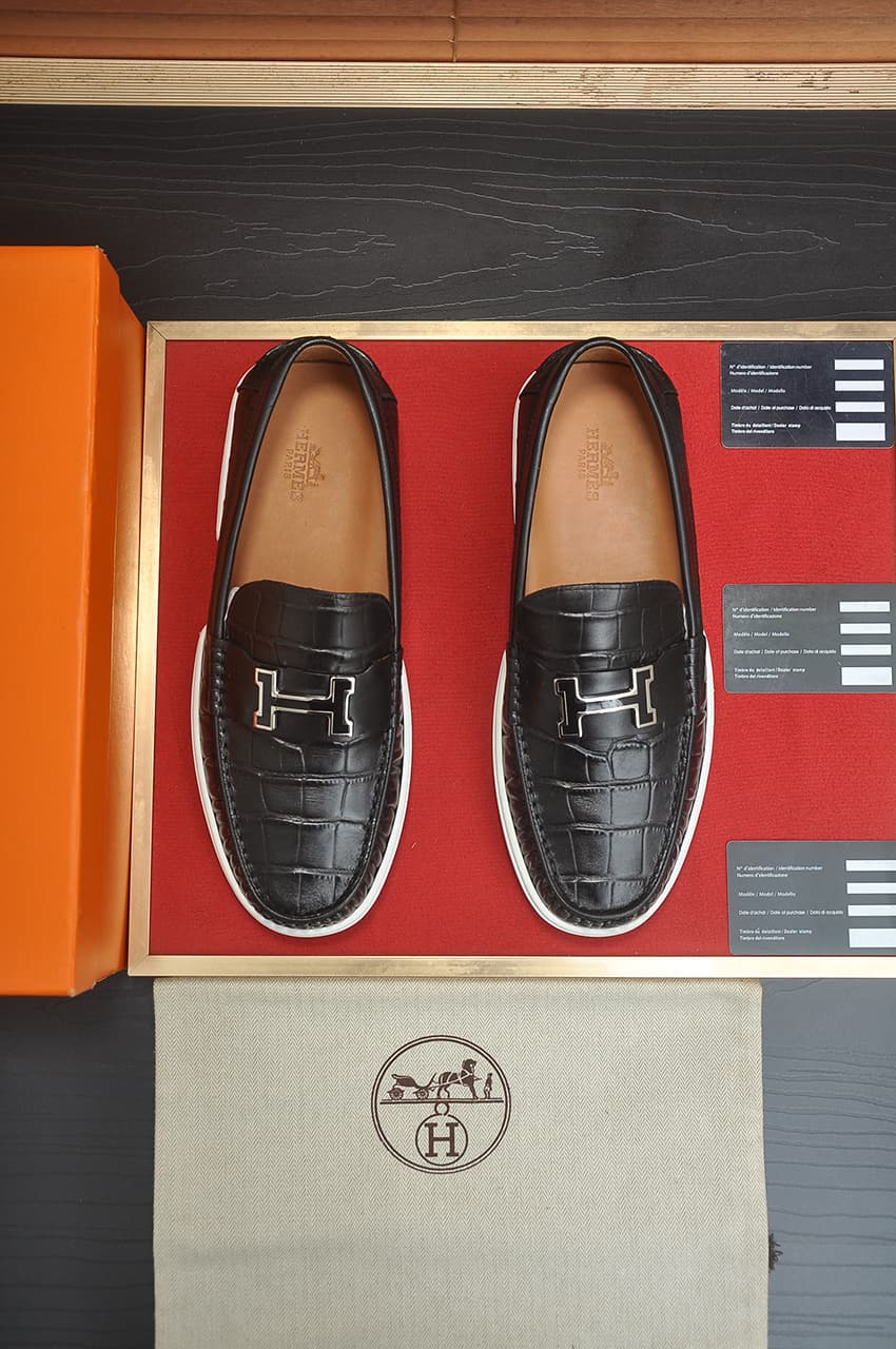 Hermes Men's Dress Shoes Dupes Black | Yupoo Rep Sneakers