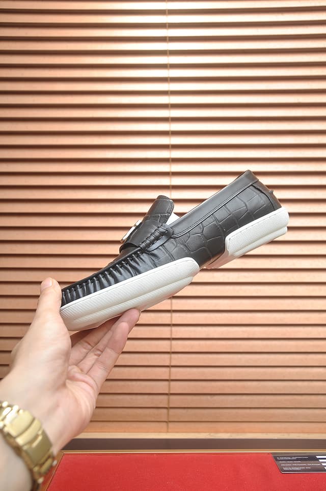 Hermes Men's Dress Shoes Dupes Black | Yupoo Rep Sneakers image 5
