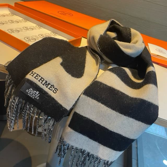 Hermes Rep Scarf | Compact Cashmere Wrap | Yupoo image 6