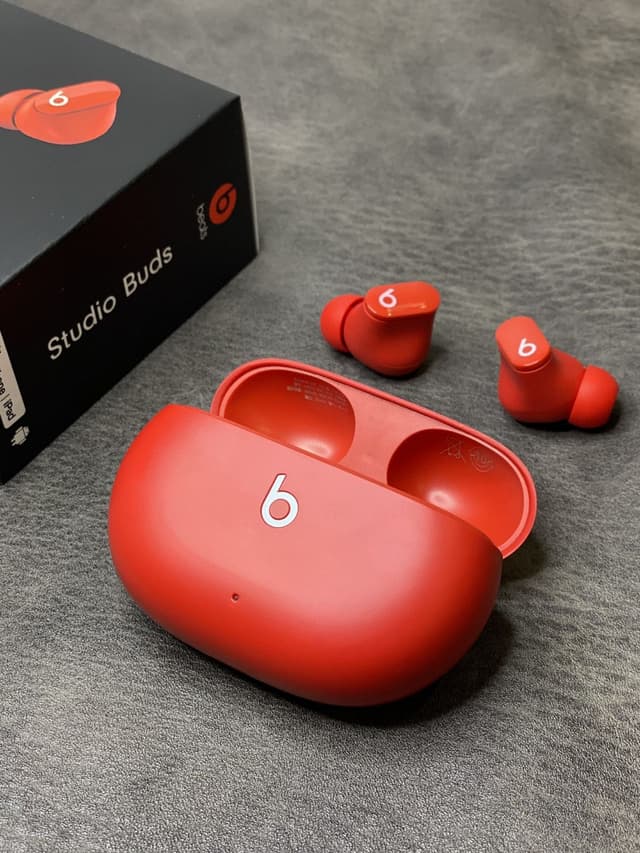 HuaQiangBei YupooPA Beats Studio Buds Bluetooth Headphones red | Yupoo Rep Electronics image 4