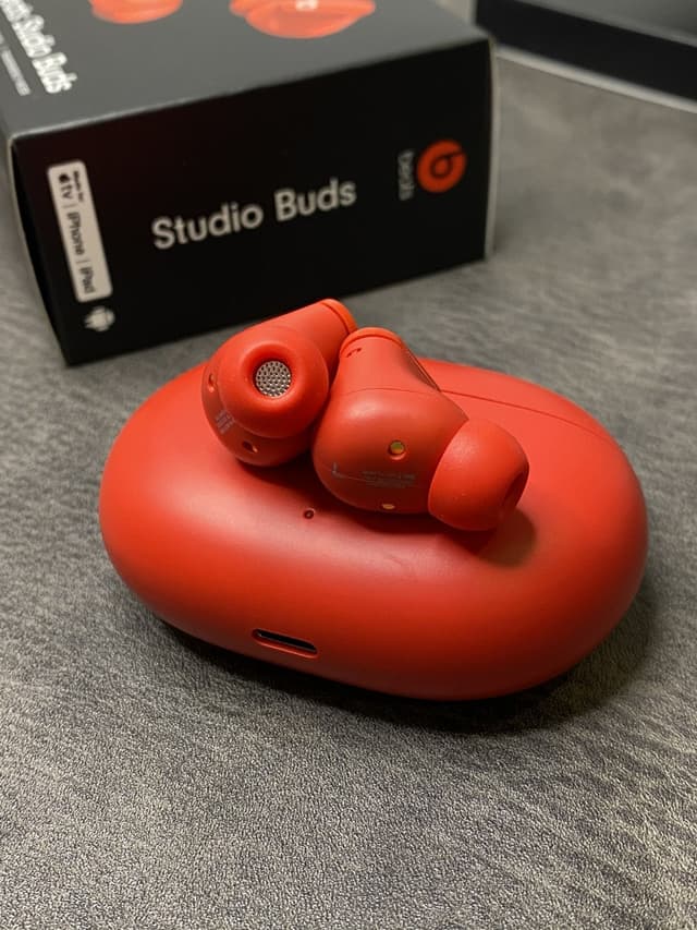 HuaQiangBei YupooPA Beats Studio Buds Bluetooth Headphones red | Yupoo Rep Electronics image 6