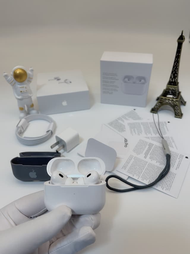 HuaQiangBei YupooPA Headphones AirPods Pro 2 Top quality 5th | Yupoo Rep Electronics image 3