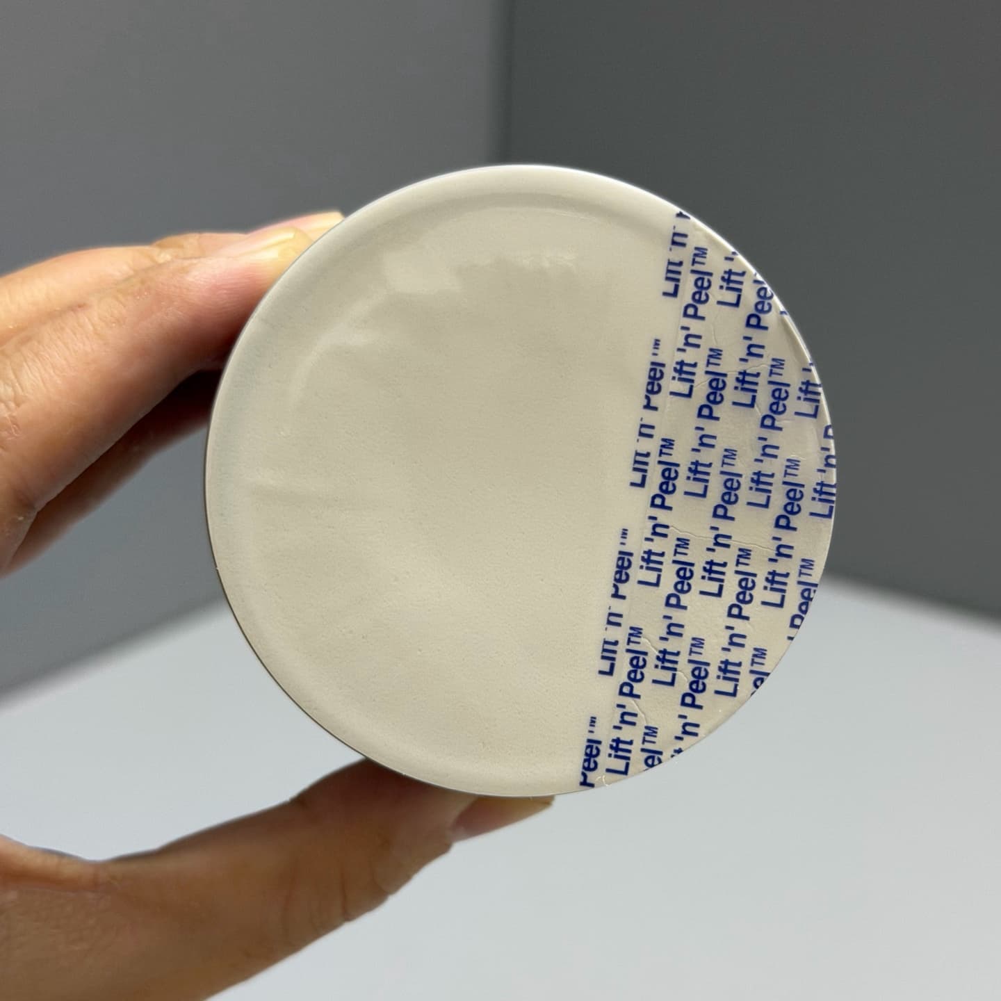 Kiehl's Rep Mask | Deep Pore Cleansing image 5