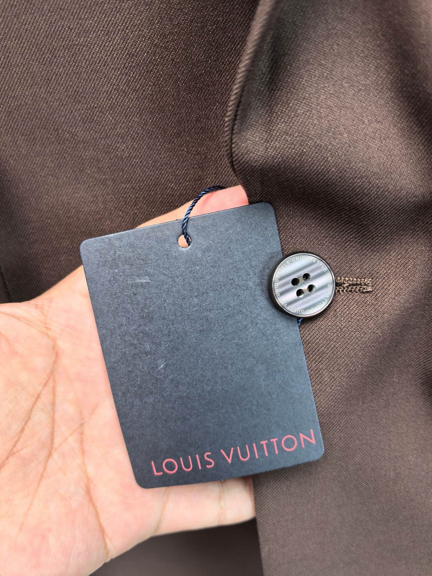 LV 2025 Wedding Business Casual Suit Set rep clothing image 9