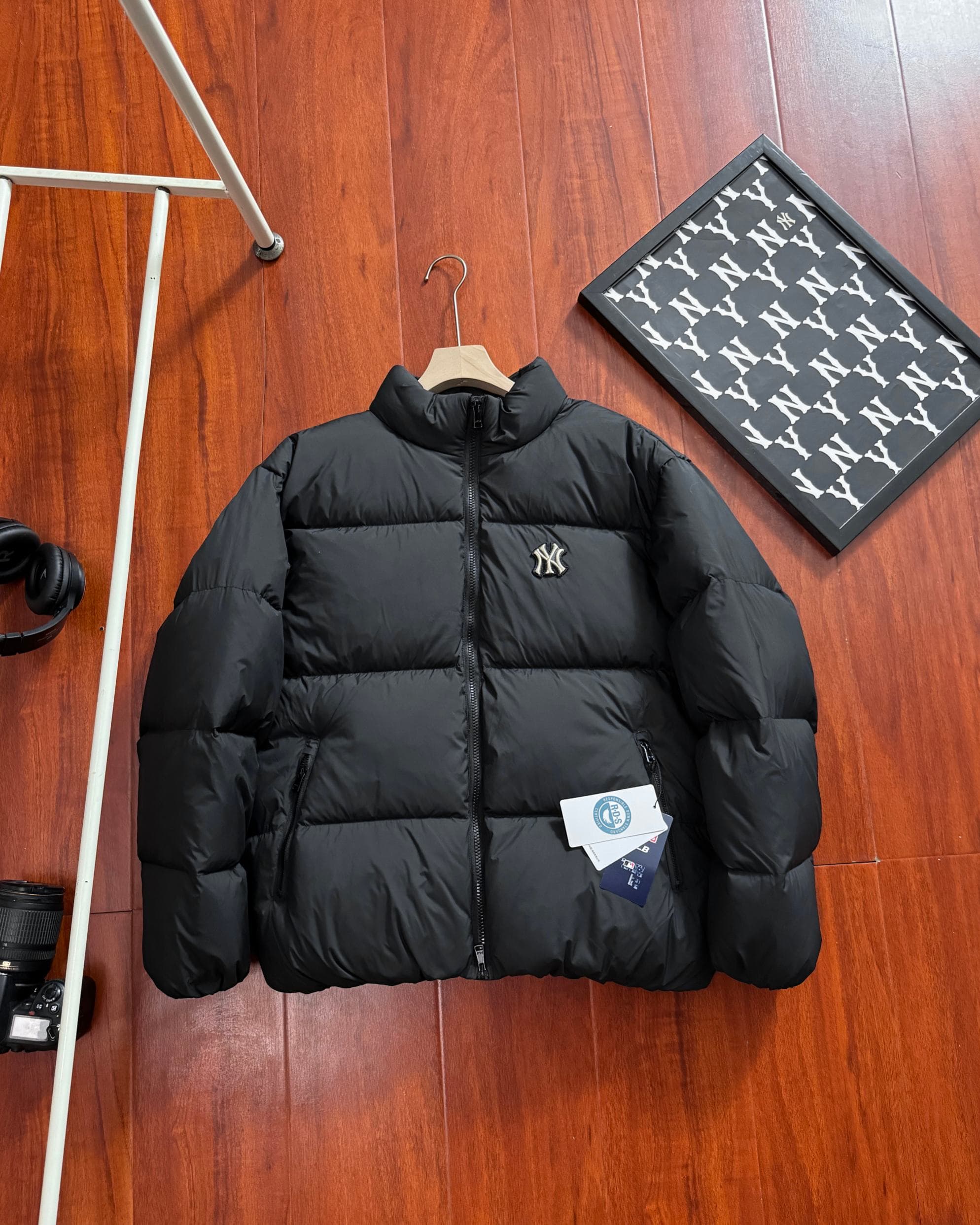 MLB Yankees Reps Jacket | Short Puffer with NFC image 3
