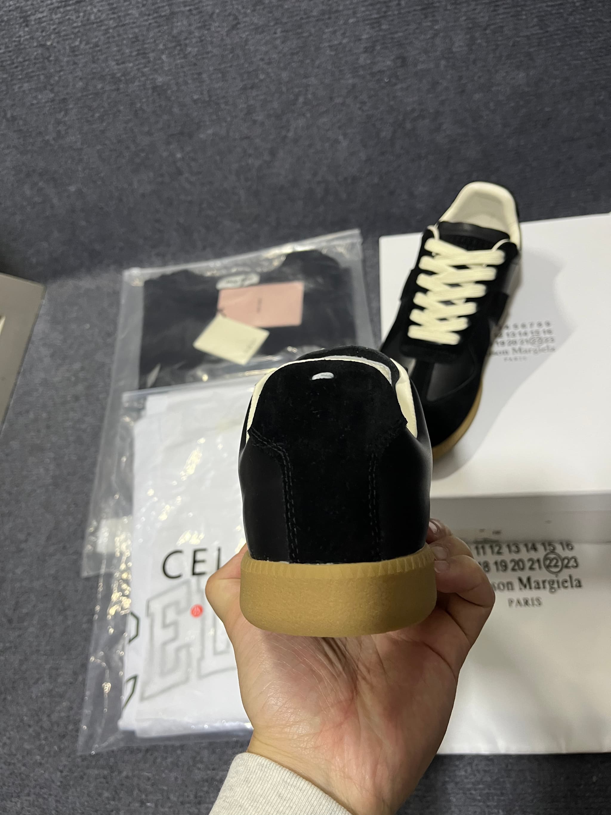 Maison Margiela Mirror quality Black Leather Suede Retro Sneakers, Classic Gum Sole Casual Trainers | Yupoo Rep Sneakers
